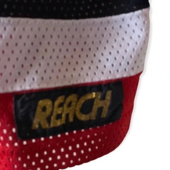 REACH SPORTS EUC BOYS GIRLS RED HOCKEY SHIRT TOP SIZE M YOUTH MEDIUM - Picture 3 of 4